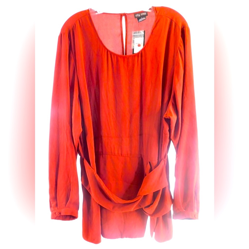 Brand: City Chic
Model: Top Lucky One
Gender: Women
Size: L
: New with Tag